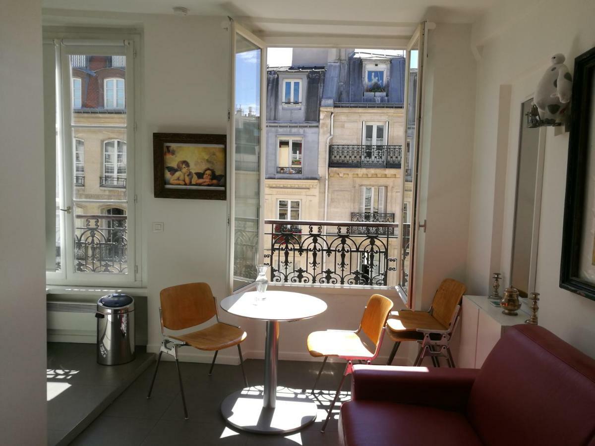 Innocents Apt Париж Екстериор снимка